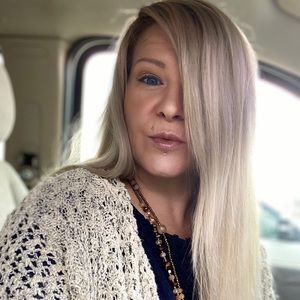 Meet your Posher, Pamela